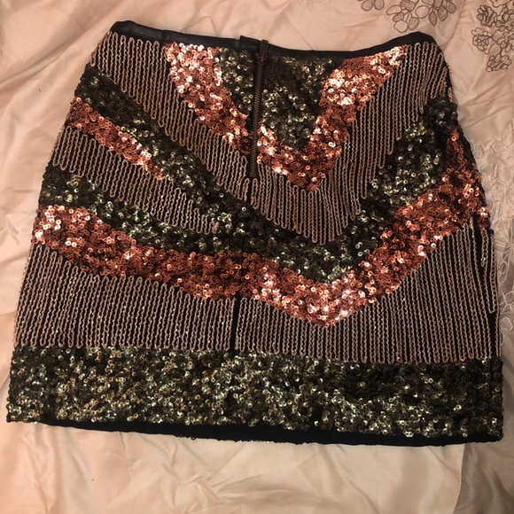 Sequined H&M skirt - Picture 3 of 4